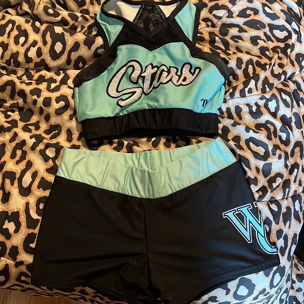 World Cup Shooting Stars Mint Oufit